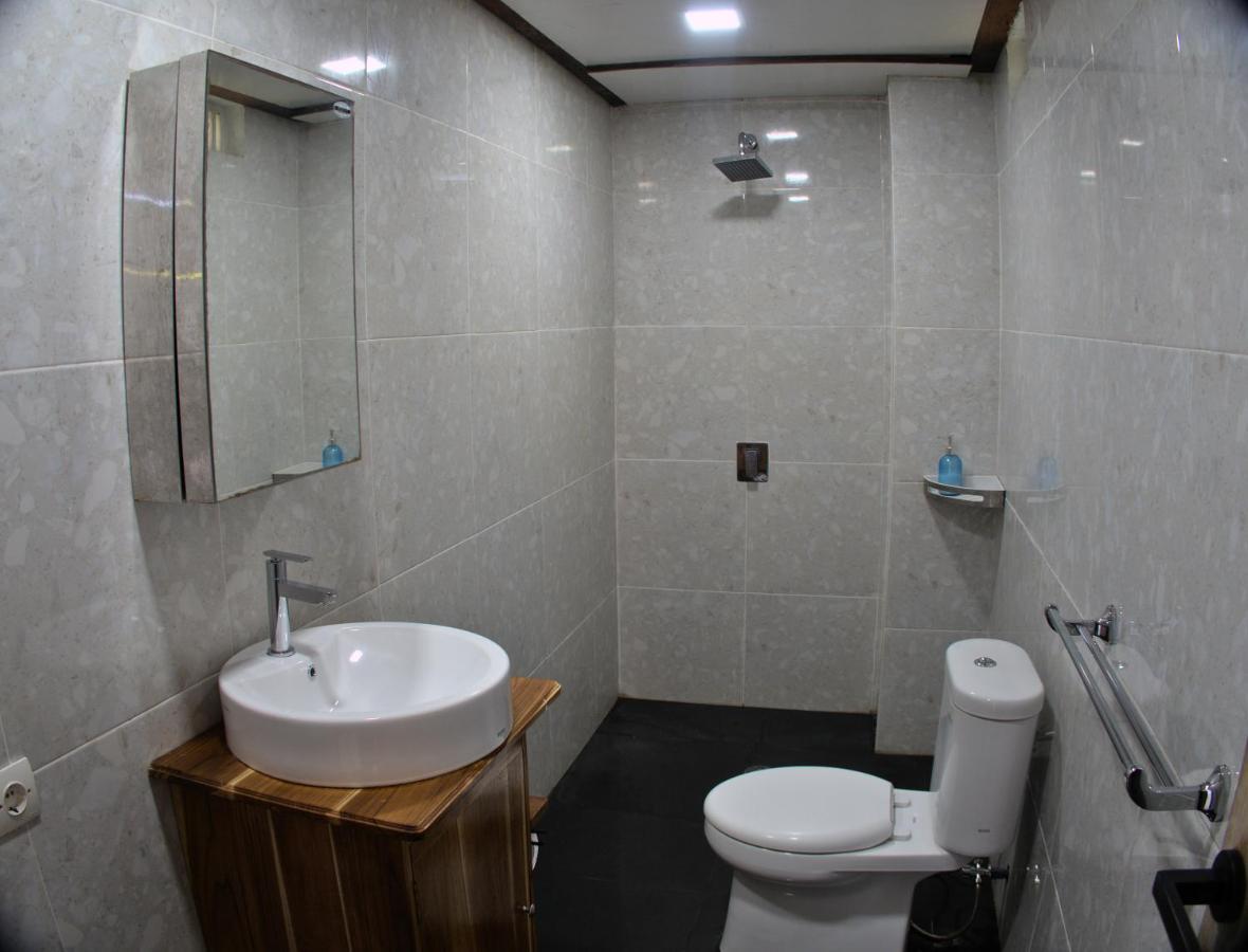 3 Waves Hotel Huu Екстериор снимка